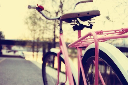 Bicicleta Rosa / Imagens Fofas para Tumblr, We Heart it, etc