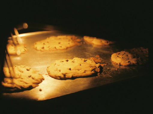 Cookies no forno / Imagens Fofas para Tumblr, We Heart it, etc