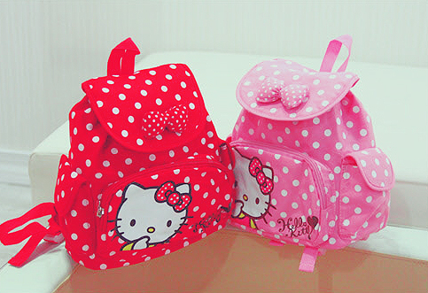 Lindas mochilas da Hello Kitty / Imagens Fofas para Tumblr, We Heart it, etc