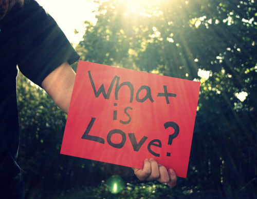 What is love? / Imagens Fofas para Tumblr, We Heart it, etc